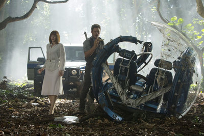 jurassic-world-pratt-howard.jpg